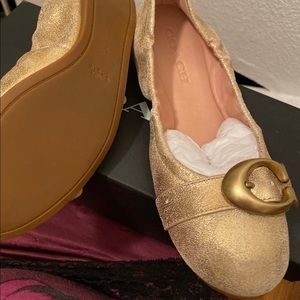NWT Coach Stanton Buckle Ballet Flats ( Gold 5US )